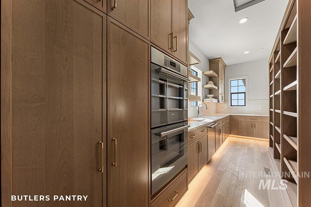 24303 Bapple Pl, Middleton, Idaho 83644, 4 Bedrooms, 3.5 Bathrooms, Residential For Sale, Price $1,299,990,MLS 98983235