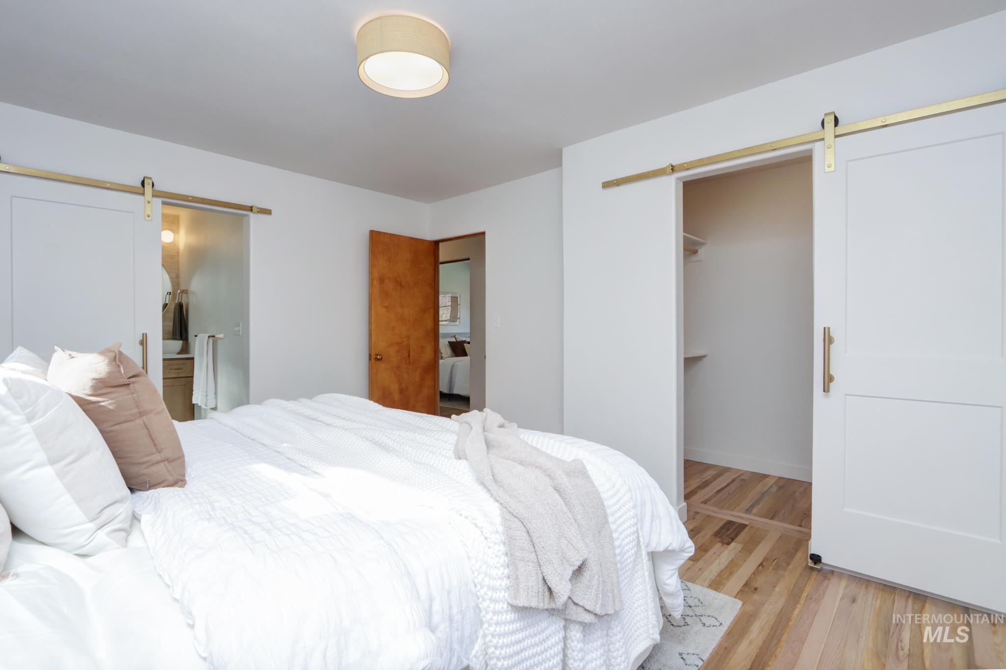 1404 S Owyhee, Boise, Idaho 83705, 3 Bedrooms, 3 Bathrooms, Residential For Sale, Price $798,900, 98983236