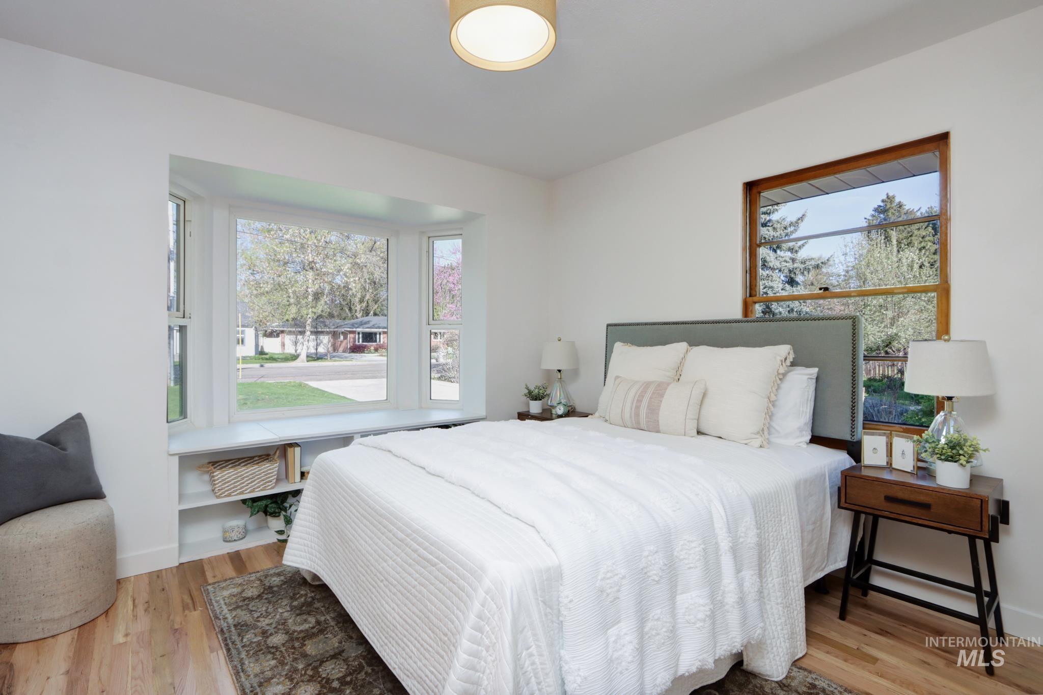 1404 S Owyhee, Boise, Idaho 83705, 3 Bedrooms, 3 Bathrooms, Residential For Sale, Price $798,900, 98983236