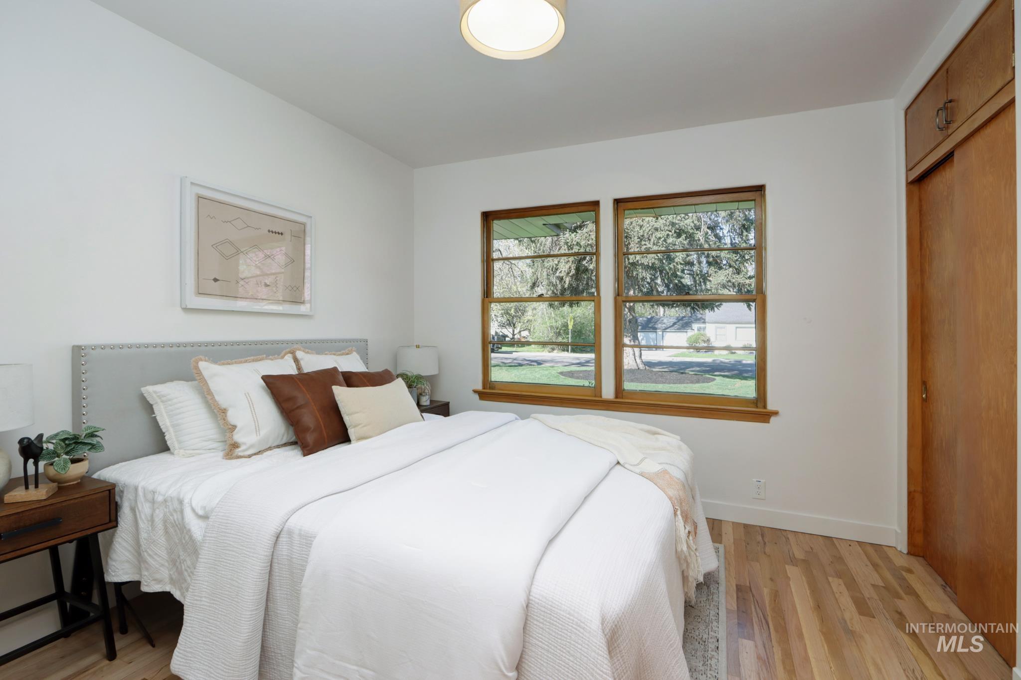 1404 S Owyhee, Boise, Idaho 83705, 3 Bedrooms, 3 Bathrooms, Residential For Sale, Price $798,900, 98983236