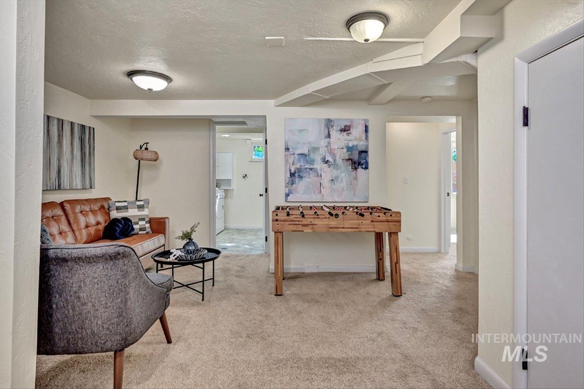 2520 W Pleasanton Ave, Boise, Idaho 83702, 4 Bedrooms, 2 Bathrooms, Residential For Sale, Price $779,000, 98983237