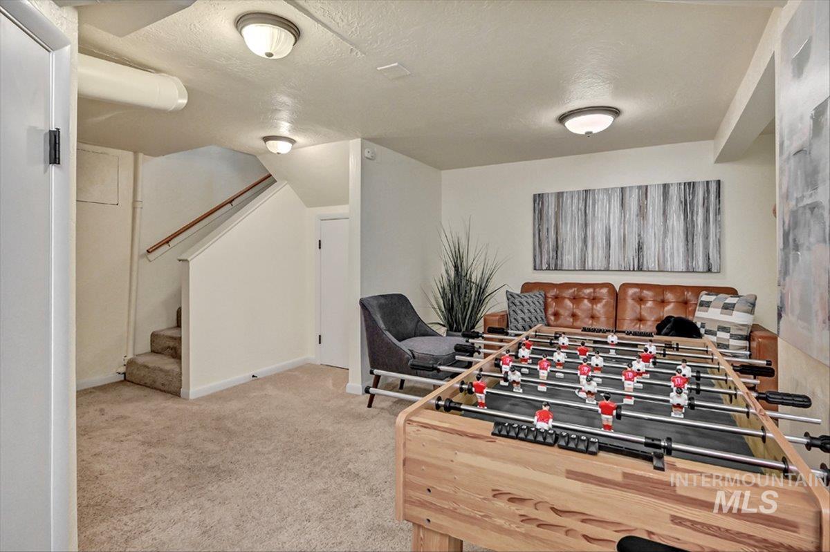 2520 W Pleasanton Ave, Boise, Idaho 83702, 4 Bedrooms, 2 Bathrooms, Residential For Sale, Price $779,000, 98983237