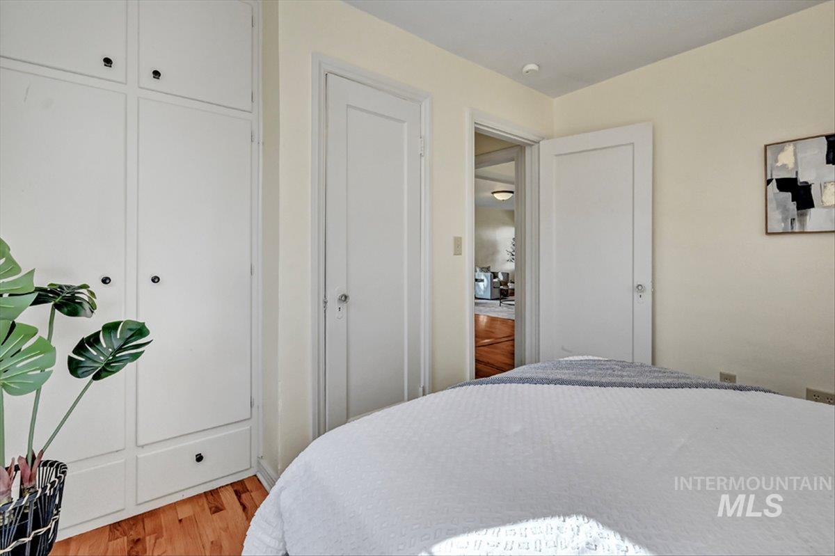 2520 W Pleasanton Ave, Boise, Idaho 83702, 4 Bedrooms, 2 Bathrooms, Residential For Sale, Price $779,000, 98983237