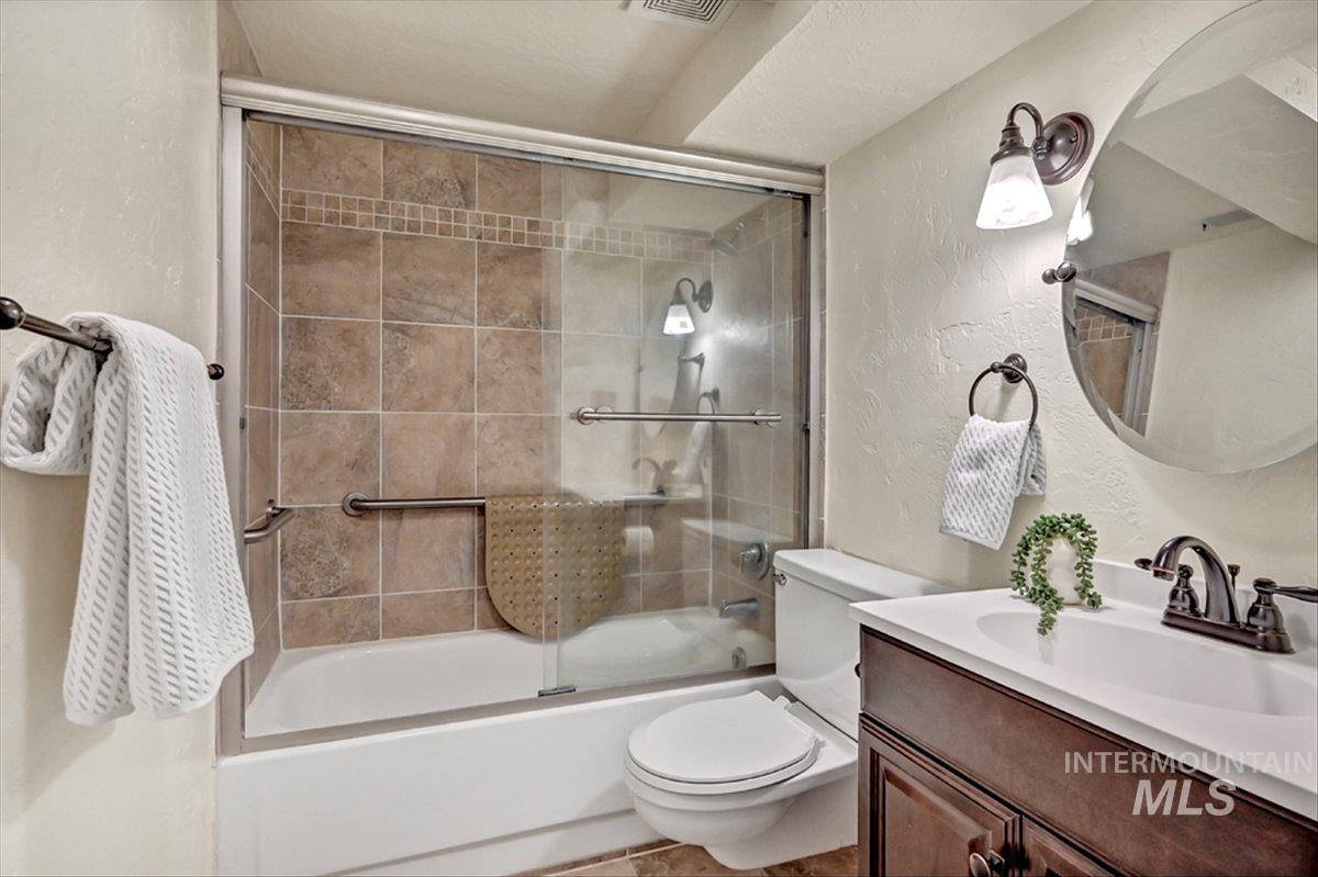 2520 W Pleasanton Ave, Boise, Idaho 83702, 4 Bedrooms, 2 Bathrooms, Residential For Sale, Price $779,000, 98983237