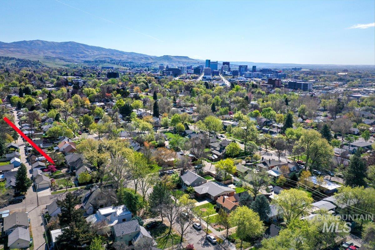 2520 W Pleasanton Ave, Boise, Idaho 83702, 4 Bedrooms, 2 Bathrooms, Residential For Sale, Price $779,000, 98983237