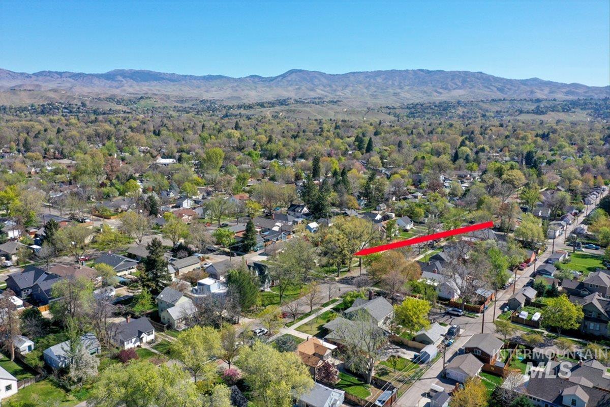 2520 W Pleasanton Ave, Boise, Idaho 83702, 4 Bedrooms, 2 Bathrooms, Residential For Sale, Price $779,000, 98983237