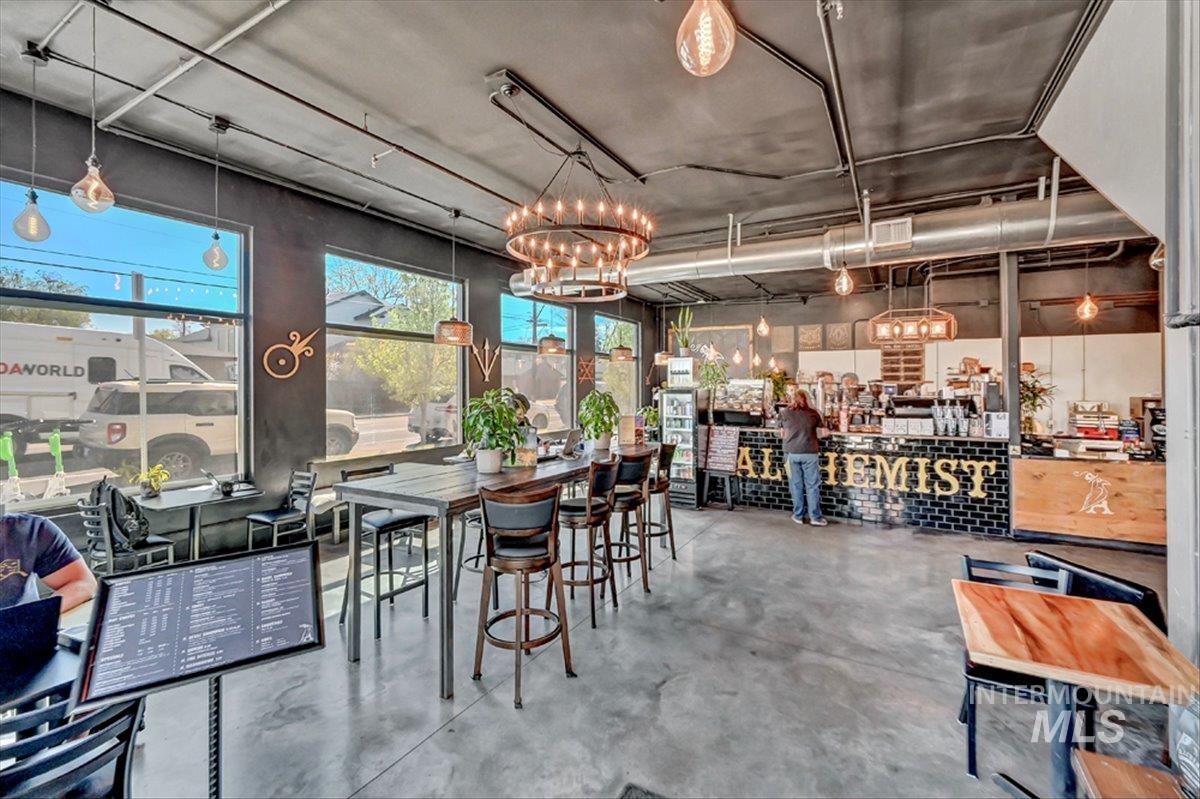 2520 W Pleasanton Ave, Boise, Idaho 83702, 4 Bedrooms, 2 Bathrooms, Residential For Sale, Price $779,000, 98983237