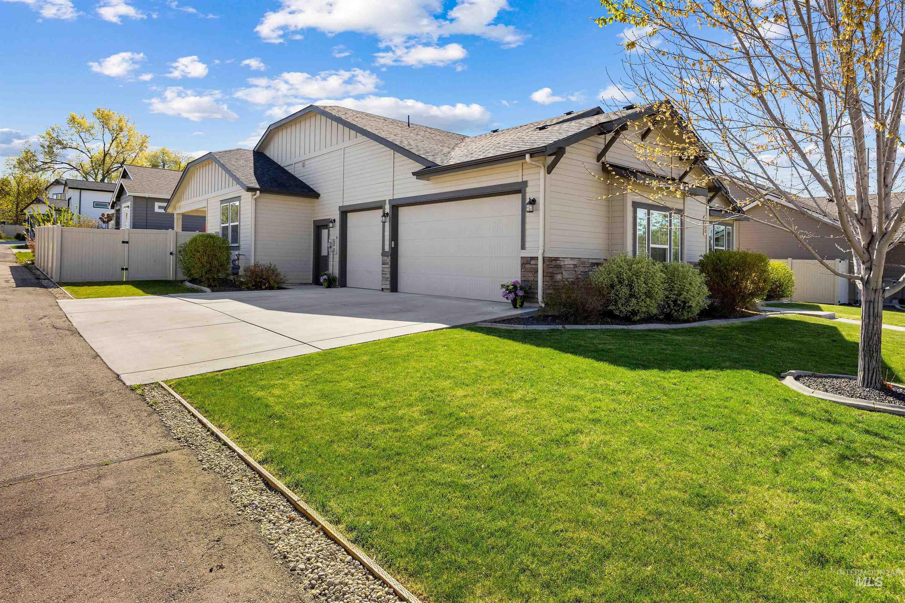 2880 S Canonero Way, Boise, Idaho 83709, 4 Bedrooms, 2 Bathrooms, Residential For Sale, Price $624,000, 98983239