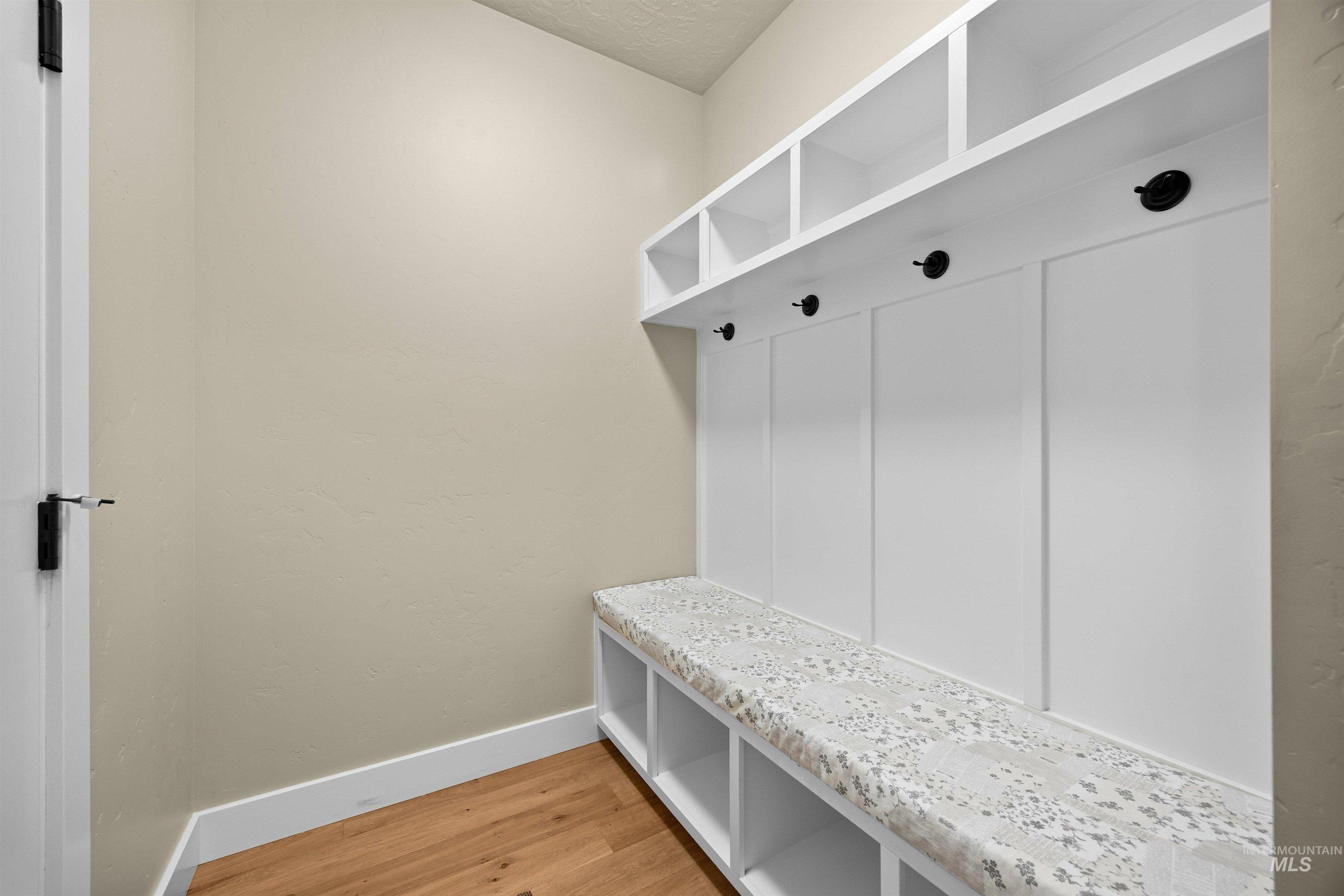 2880 S Canonero Way, Boise, Idaho 83709, 4 Bedrooms, 2 Bathrooms, Residential For Sale, Price $645,000, 98983239