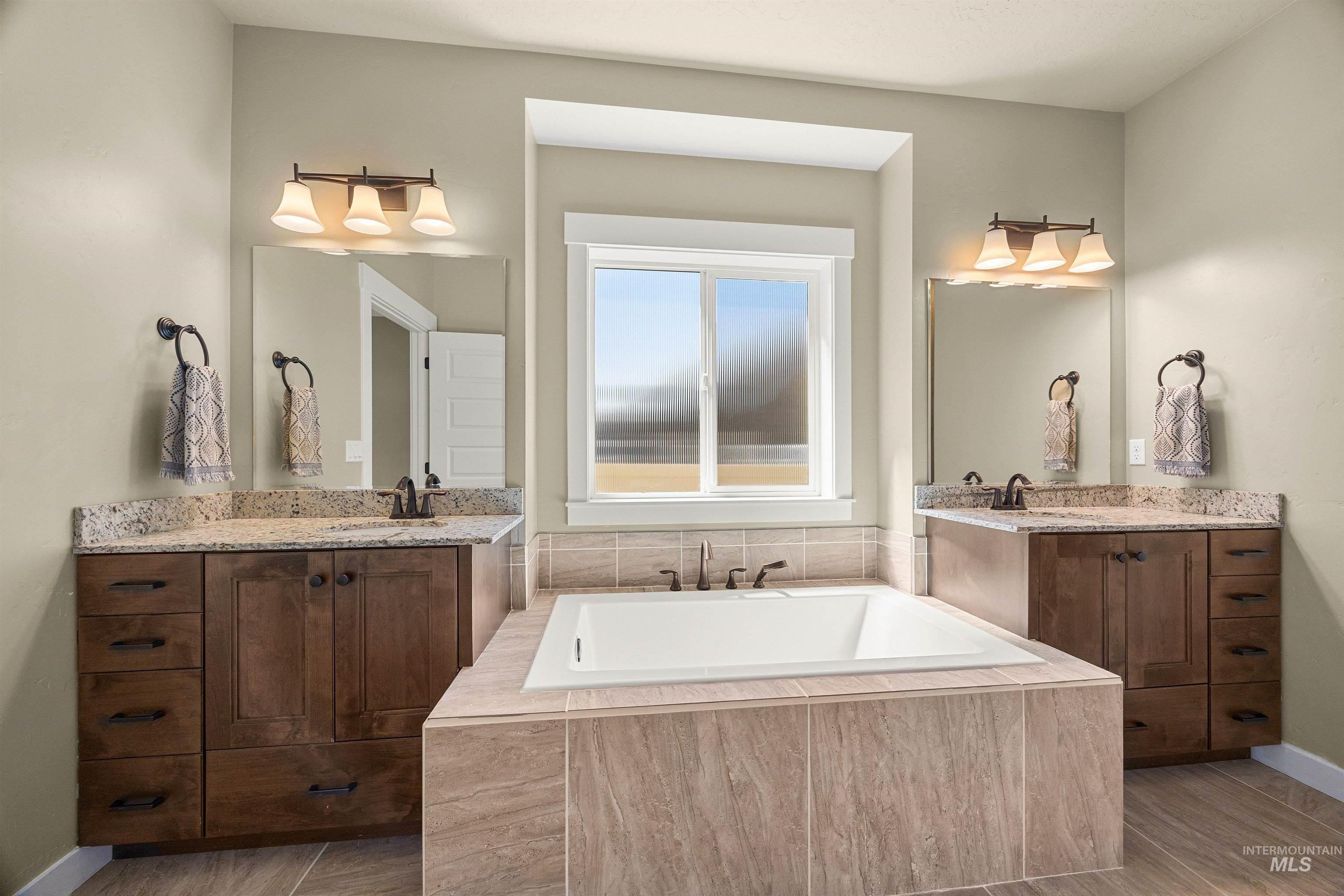 2880 S Canonero Way, Boise, Idaho 83709, 4 Bedrooms, 2 Bathrooms, Residential For Sale, Price $645,000, 98983239