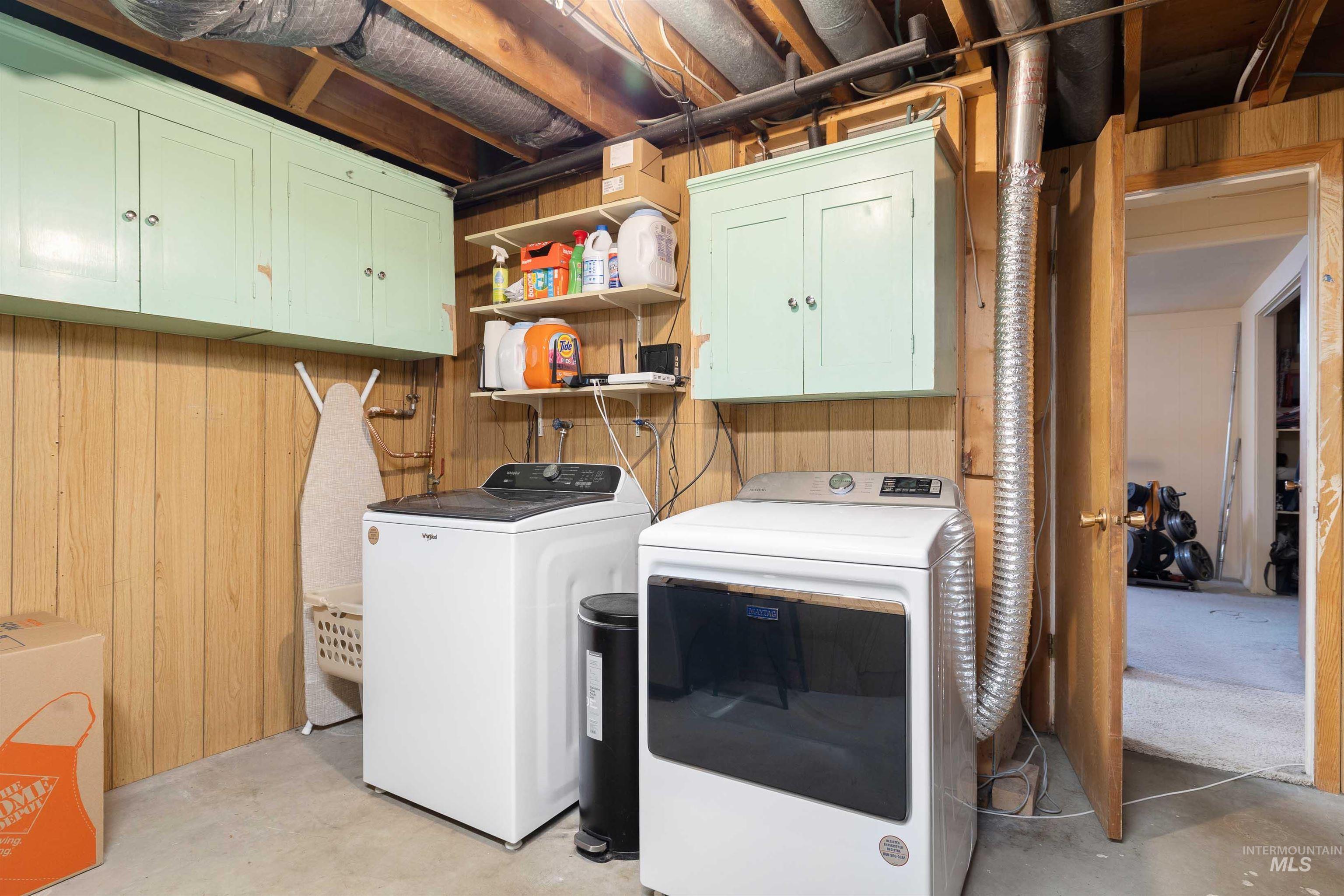 1969 9th Ave E, Twin Falls, Idaho 83301, 4 Bedrooms, 2 Bathrooms, Residential For Sale, Price $350,000,MLS 98983240