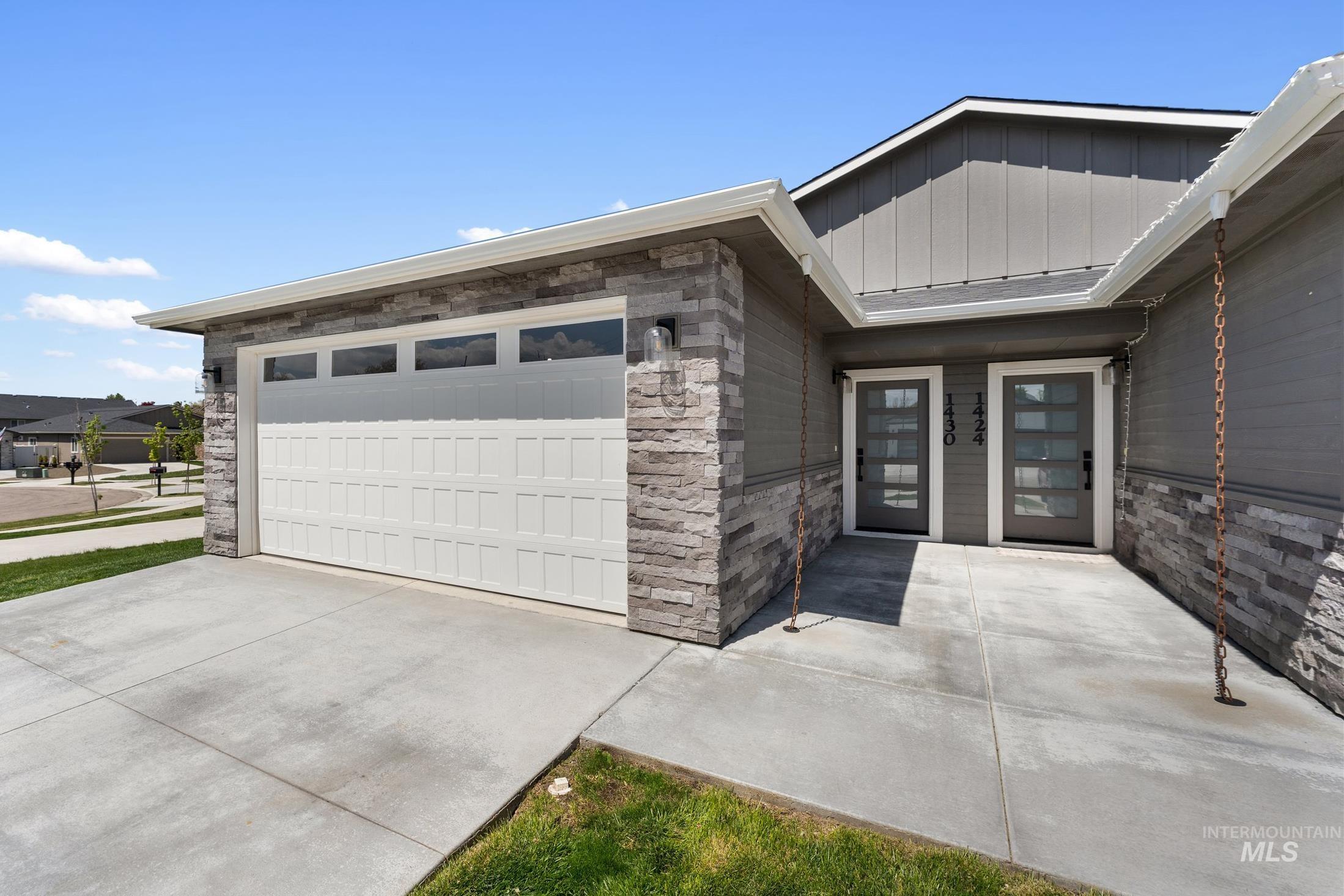 1430 W Lark Ct., Nampa, Idaho 83651-5251, 3 Bedrooms, 2 Bathrooms, Residential For Sale, Price $339,900,MLS 98983241