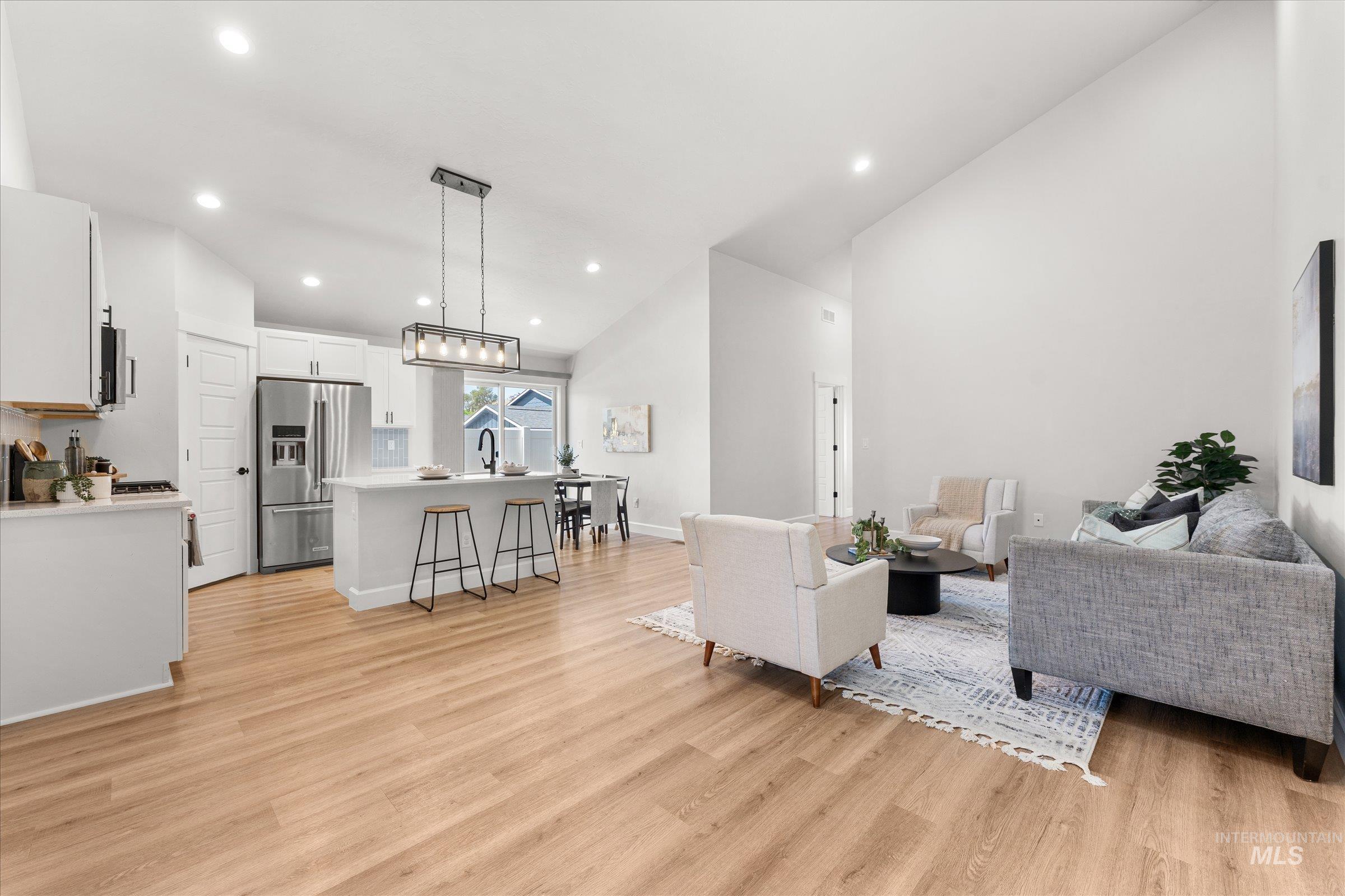 1430 W Lark Ct., Nampa, Idaho 83651-5251, 3 Bedrooms, 2 Bathrooms, Residential For Sale, Price $339,900,MLS 98983241