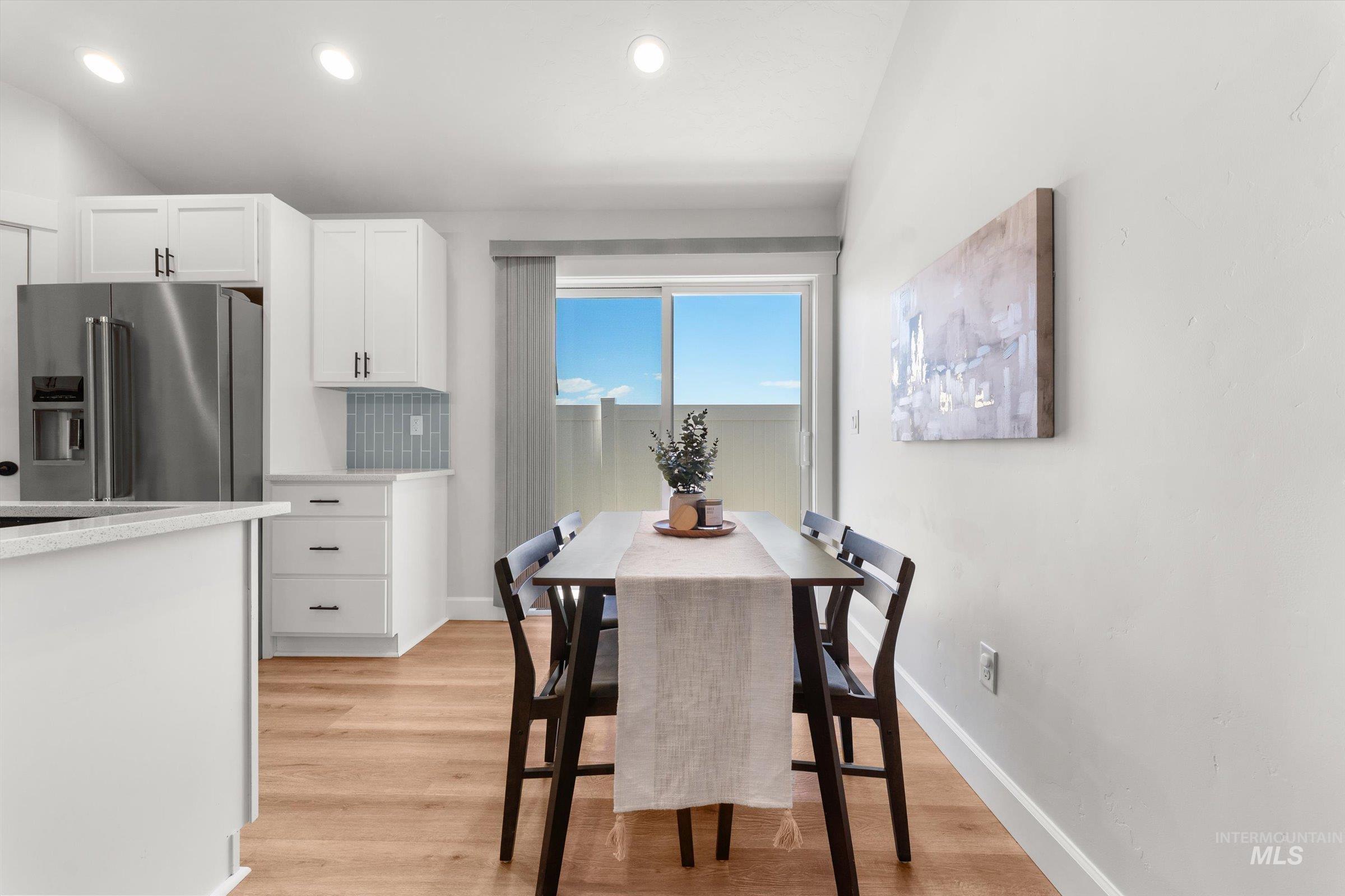 1430 W Lark Ct., Nampa, Idaho 83651-5251, 3 Bedrooms, 2 Bathrooms, Residential For Sale, Price $339,900,MLS 98983241