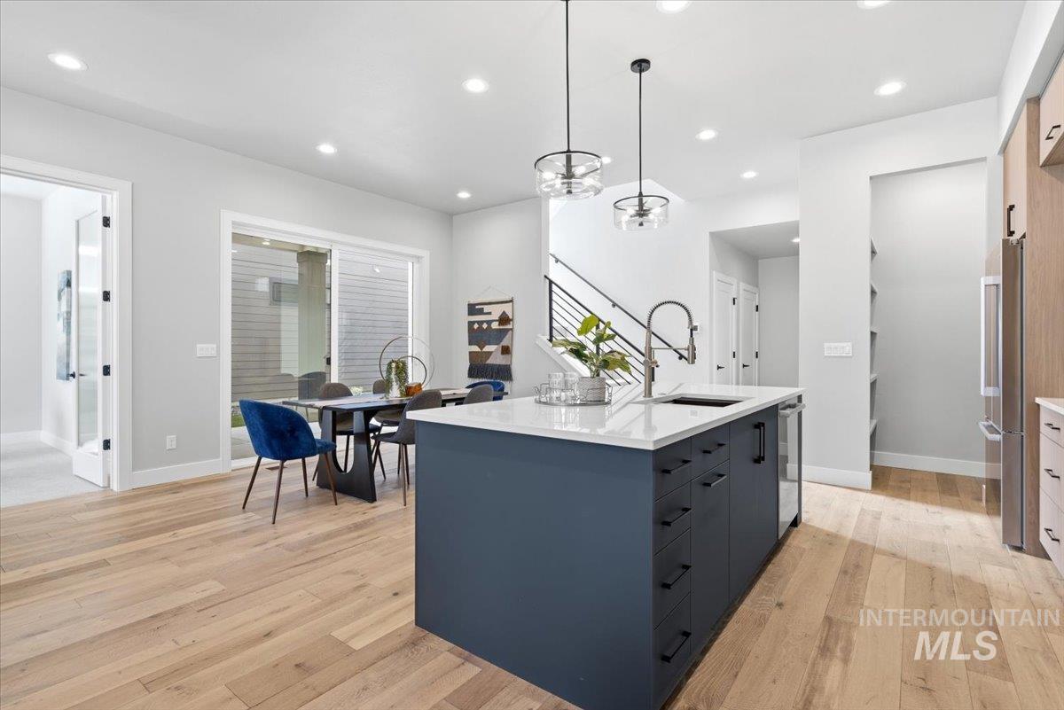 11741 N Rabbitbrush Way, Boise, Idaho 83714, 3 Bedrooms, 2.5 Bathrooms, Residential For Sale, Price $749,900,MLS 98983243