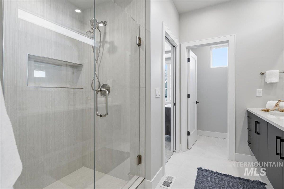 11741 N Rabbitbrush Way, Boise, Idaho 83714, 3 Bedrooms, 2.5 Bathrooms, Residential For Sale, Price $749,900,MLS 98983243