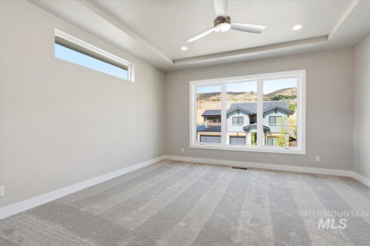 11741 N Rabbitbrush Way, Boise, Idaho 83714, 3 Bedrooms, 2.5 Bathrooms, Residential For Sale, Price $739,900,MLS 98983243