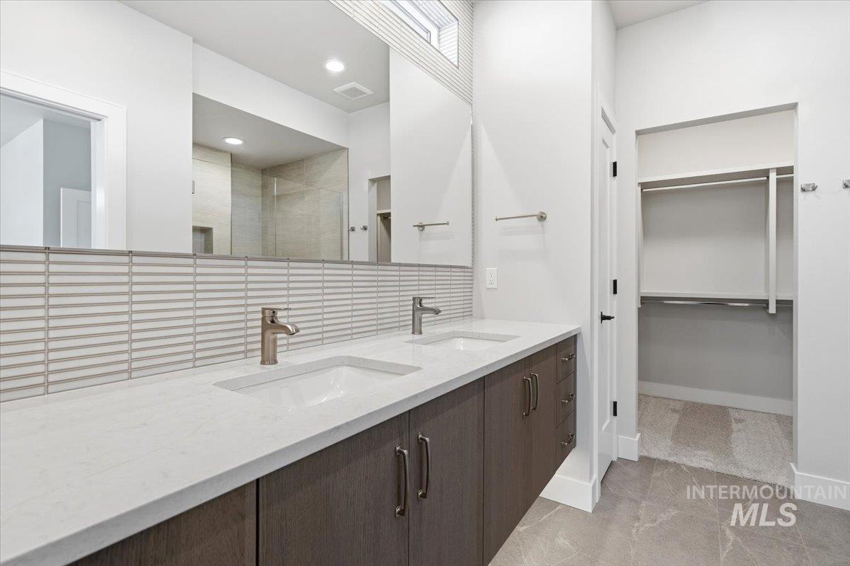 11741 N Rabbitbrush Way, Boise, Idaho 83714, 3 Bedrooms, 2.5 Bathrooms, Residential For Sale, Price $739,900,MLS 98983243