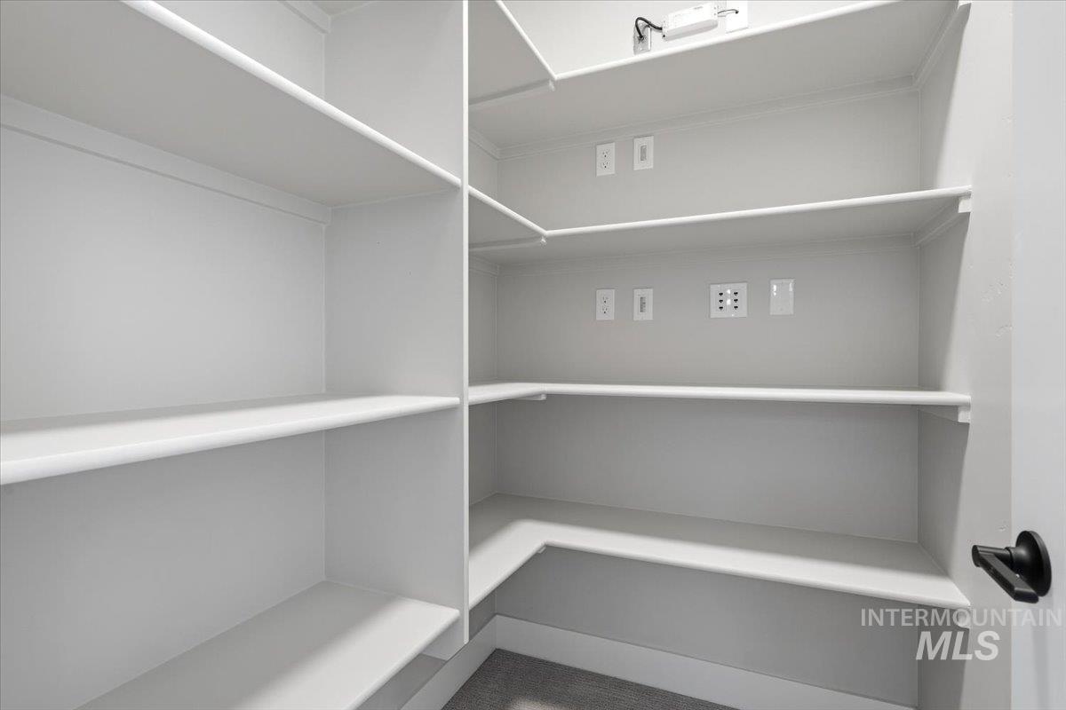 11741 N Rabbitbrush Way, Boise, Idaho 83714, 3 Bedrooms, 2.5 Bathrooms, Residential For Sale, Price $749,900,MLS 98983243