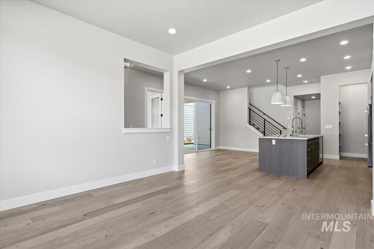 11741 N Rabbitbrush Way, Boise, Idaho 83714, 3 Bedrooms, 2.5 Bathrooms, Residential For Sale, Price $739,900,MLS 98983243