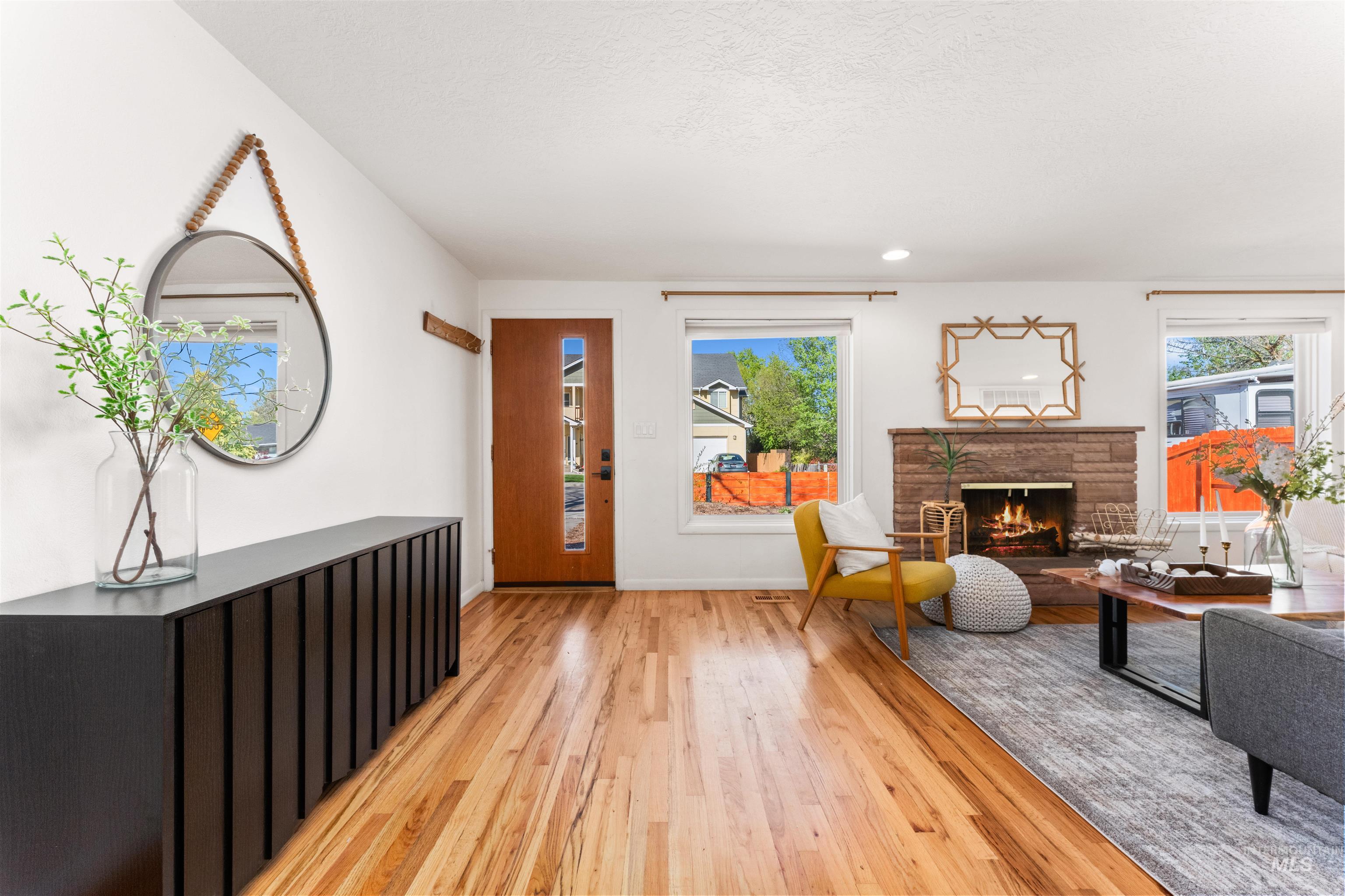 2500 N 32nd St, Boise, Idaho 83703, 3 Bedrooms, 1 Bathroom, Residential For Sale, Price $547,000,MLS 98983244