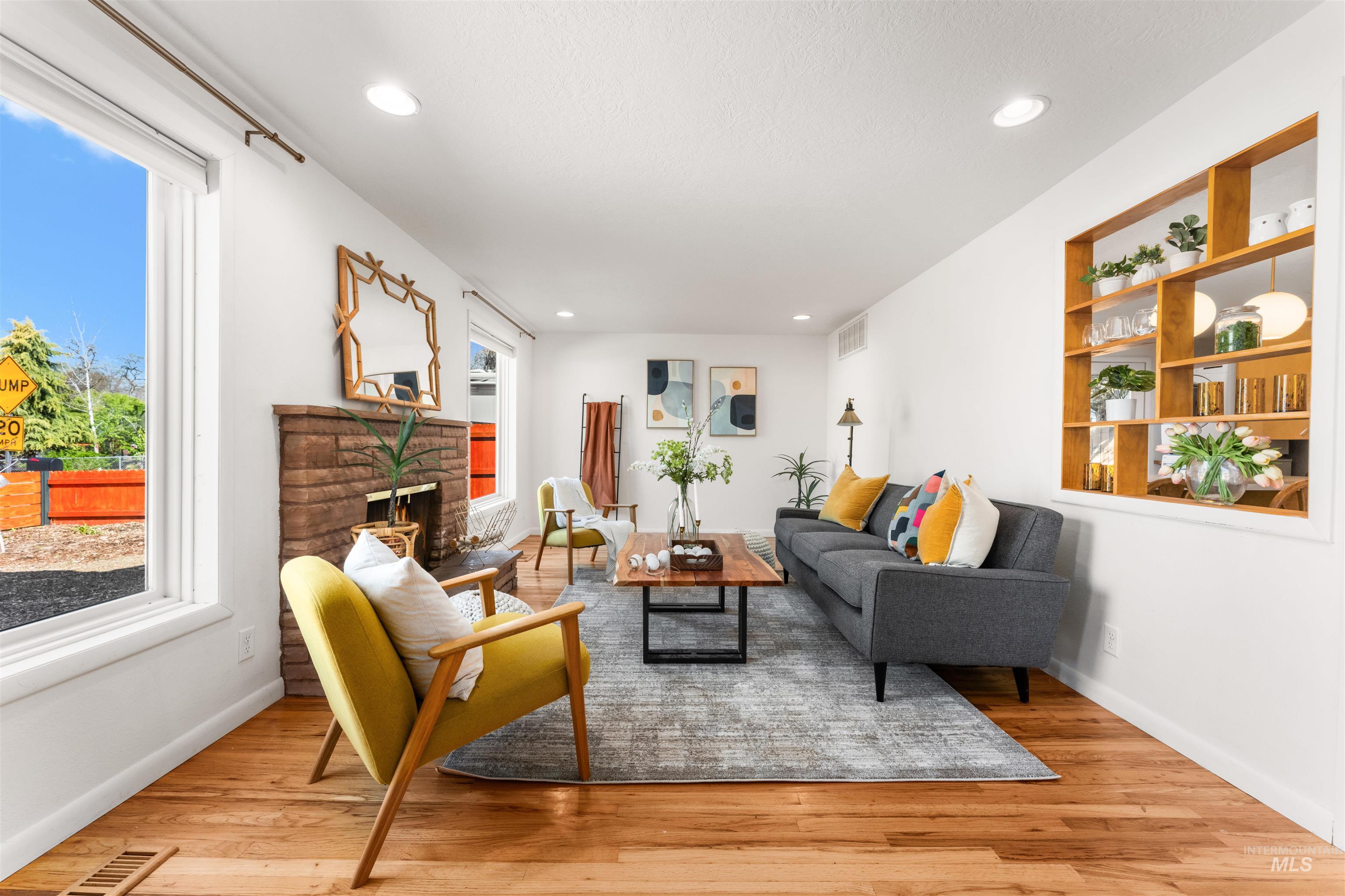 2500 N 32nd St, Boise, Idaho 83703, 3 Bedrooms, 1 Bathroom, Residential For Sale, Price $547,000,MLS 98983244