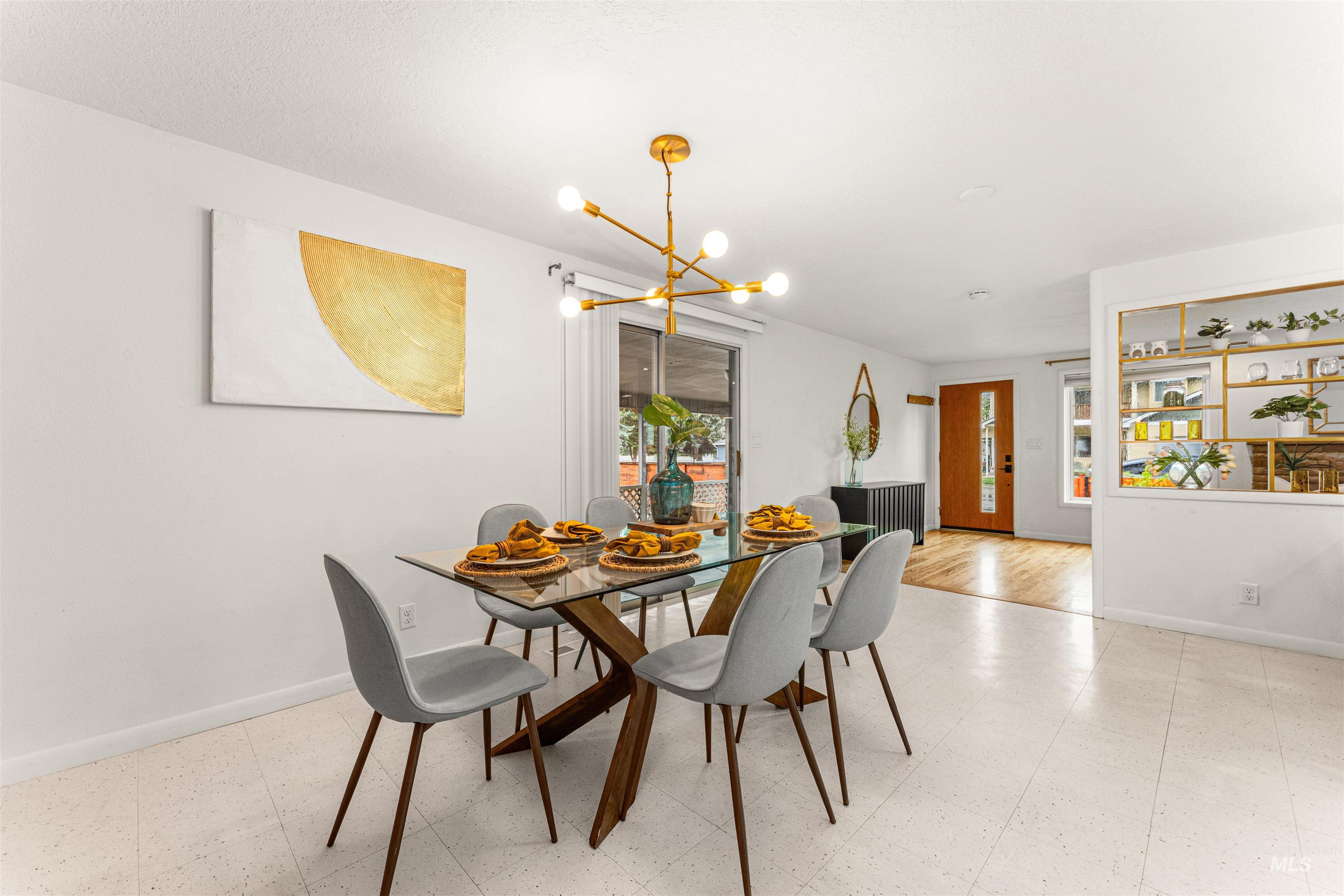 2500 N 32nd St, Boise, Idaho 83703, 3 Bedrooms, 1 Bathroom, Residential For Sale, Price $547,000,MLS 98983244