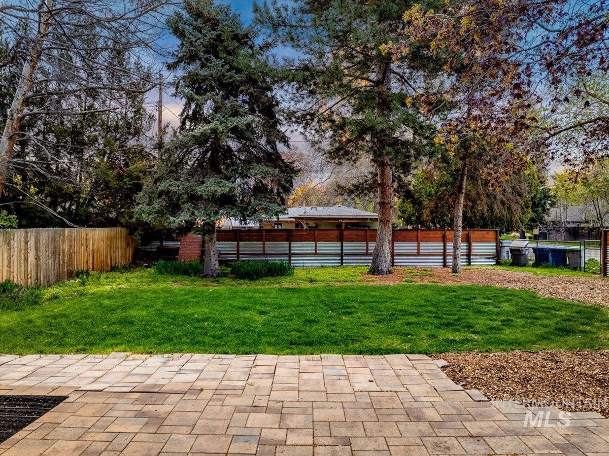 2500 N 32nd St, Boise, Idaho 83703, 3 Bedrooms, 1 Bathroom, Residential For Sale, Price $547,000,MLS 98983244