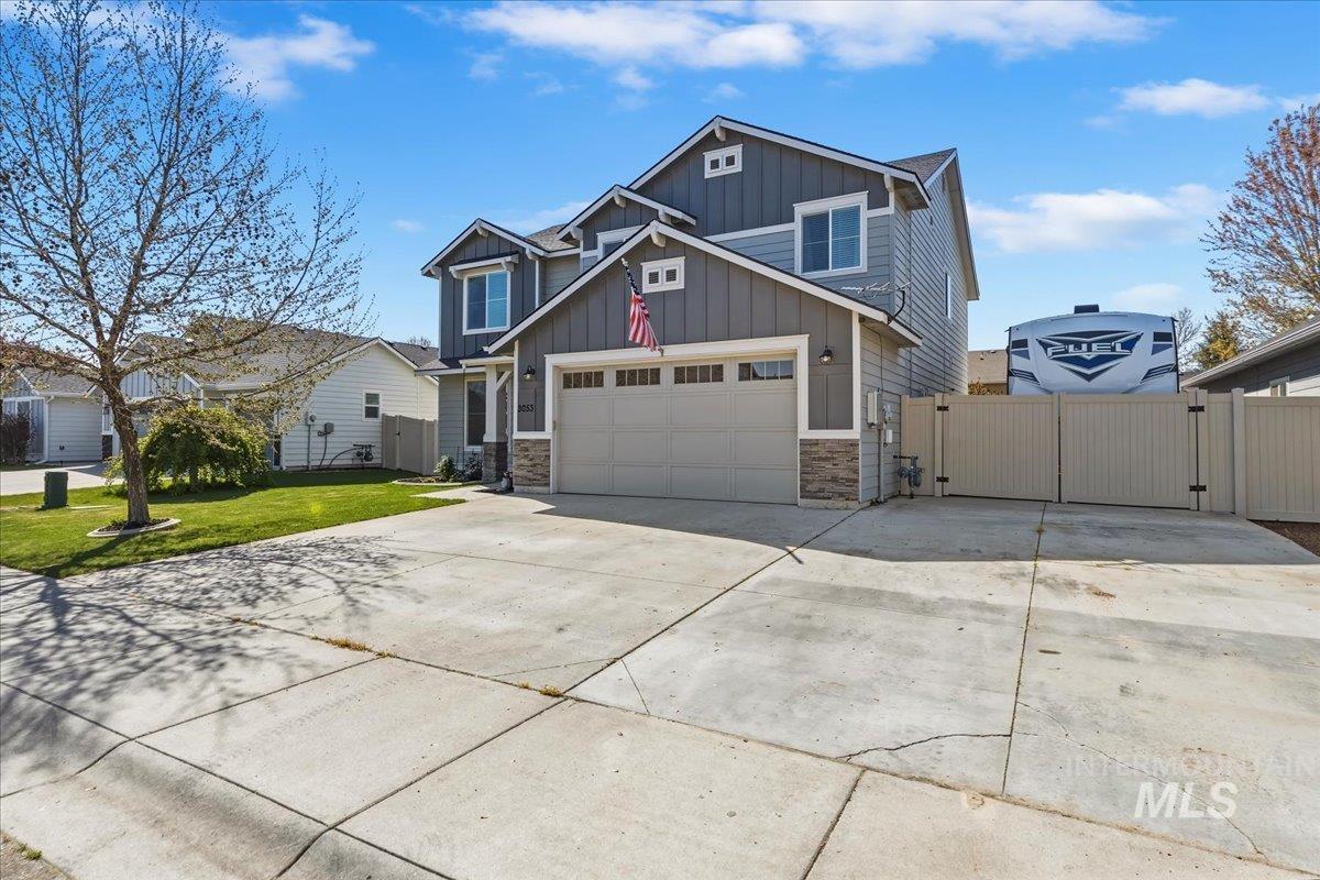 3053 W Tango Creek St., Meridian, Idaho 83646, 5 Bedrooms, 2.5 Bathrooms, Residential For Sale, Price $599,000,MLS 98983245