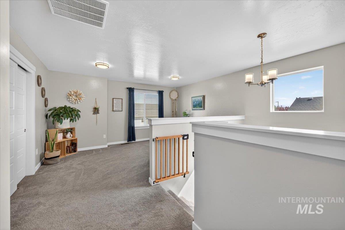 3053 W Tango Creek St., Meridian, Idaho 83646, 5 Bedrooms, 2.5 Bathrooms, Residential For Sale, Price $599,000,MLS 98983245