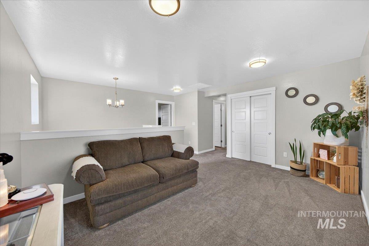 3053 W Tango Creek St., Meridian, Idaho 83646, 5 Bedrooms, 2.5 Bathrooms, Residential For Sale, Price $599,000,MLS 98983245