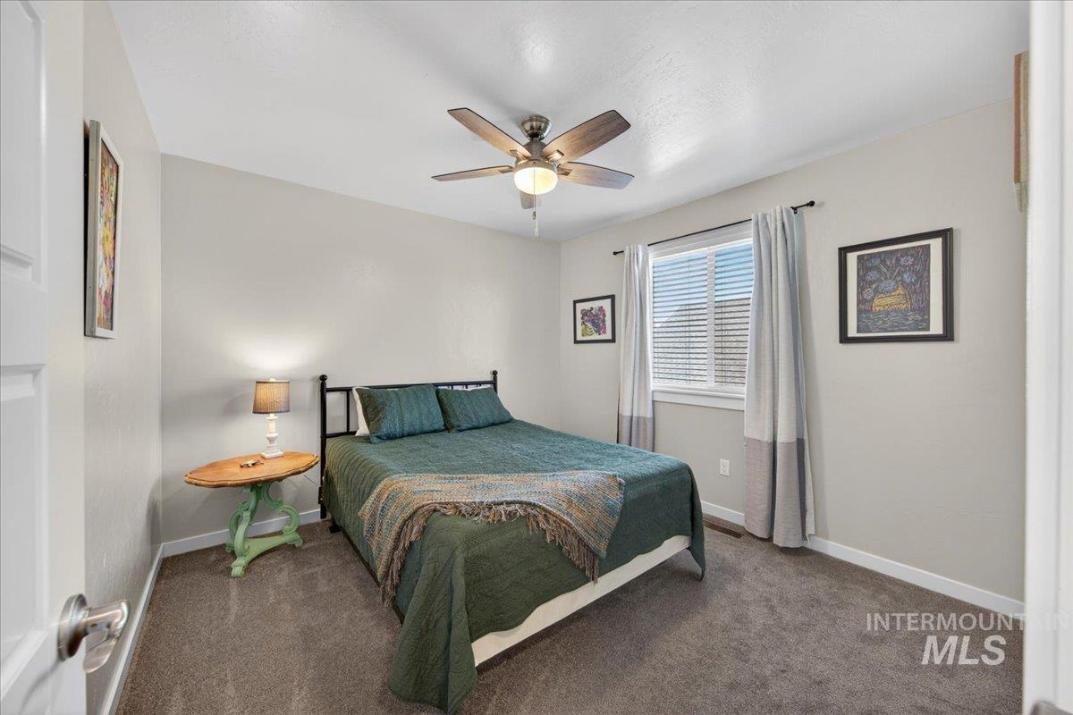 3053 W Tango Creek St., Meridian, Idaho 83646, 5 Bedrooms, 2.5 Bathrooms, Residential For Sale, Price $599,000,MLS 98983245