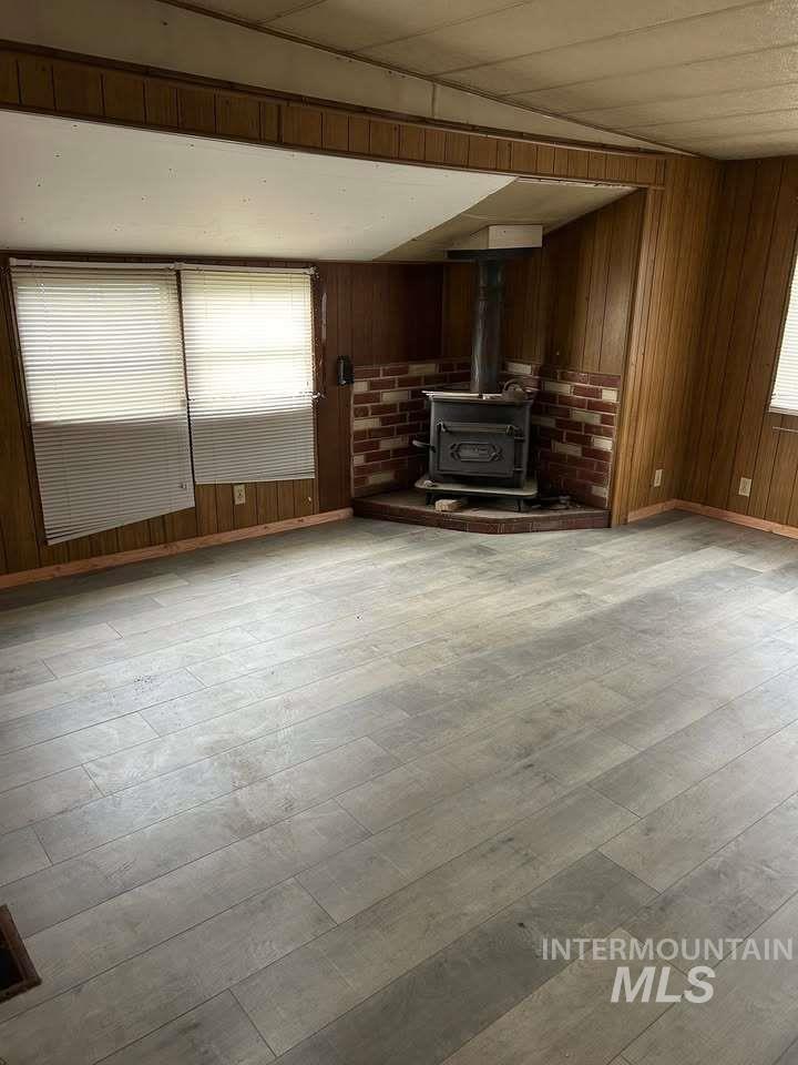 6 Chinook Ln, Orofino, Idaho 83544, 2 Bedrooms, 1 Bathroom, Residential For Sale, Price $15,000,MLS 98983247
