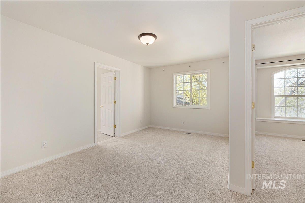 1130 W Colchester Dr, Eagle, Idaho 83616, 4 Bedrooms, 2.5 Bathrooms, Residential For Sale, Price $1,050,000,MLS 98983249