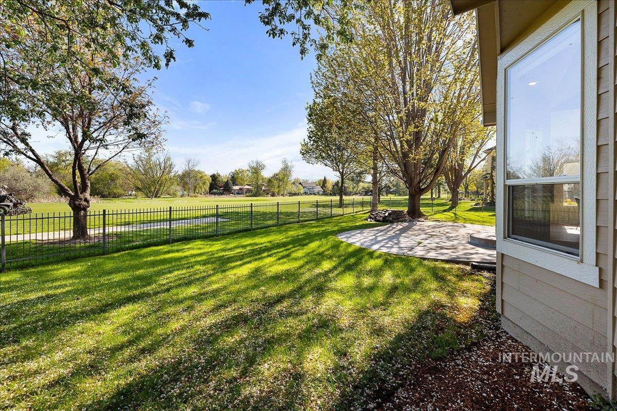 1130 W Colchester Dr, Eagle, Idaho 83616, 4 Bedrooms, 2.5 Bathrooms, Residential For Sale, Price $1,050,000,MLS 98983249