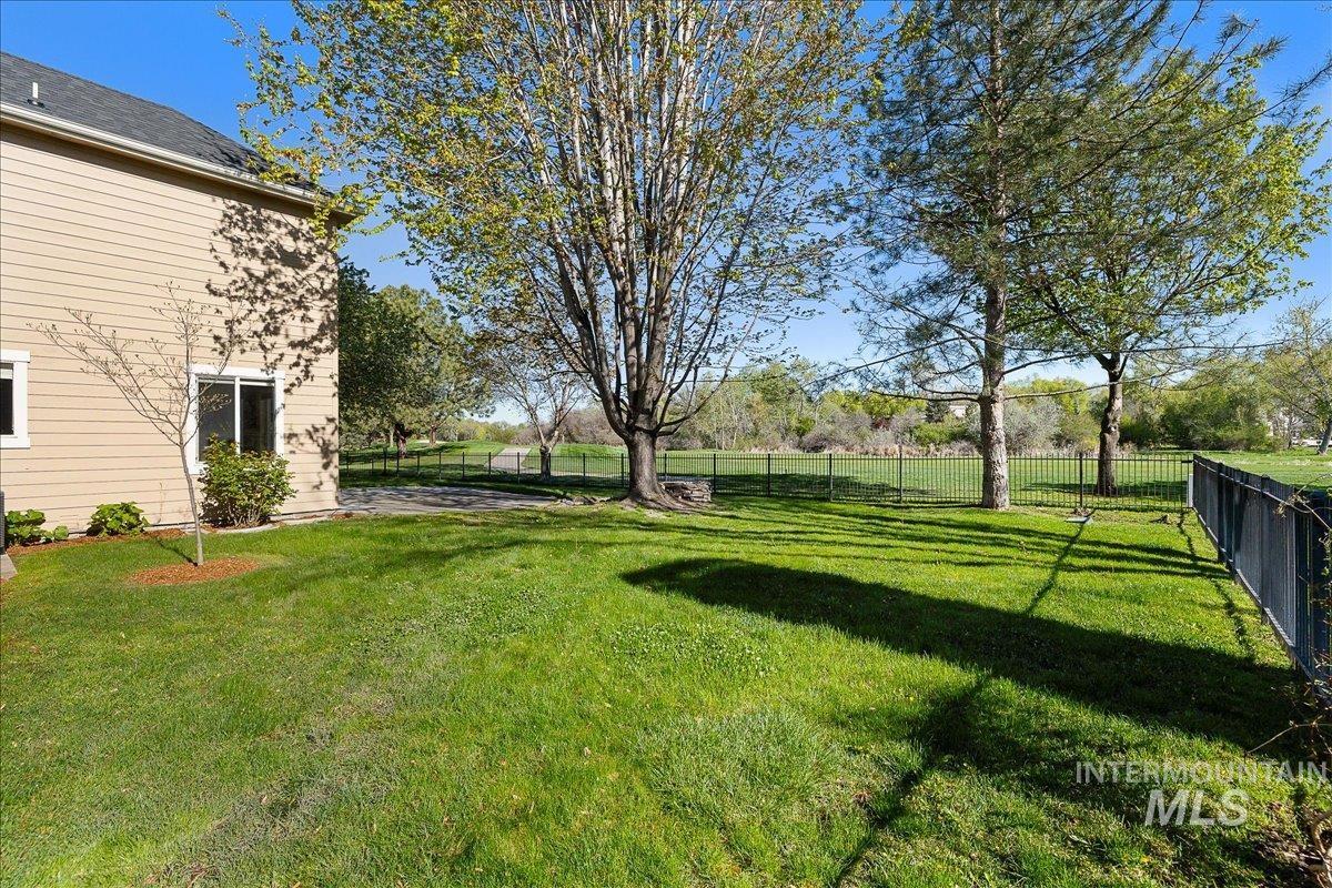 1130 W Colchester Dr, Eagle, Idaho 83616, 4 Bedrooms, 2.5 Bathrooms, Residential For Sale, Price $1,050,000,MLS 98983249