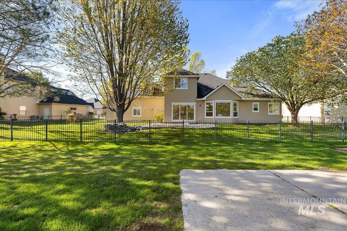 1130 W Colchester Dr, Eagle, Idaho 83616, 4 Bedrooms, 2.5 Bathrooms, Residential For Sale, Price $1,050,000,MLS 98983249