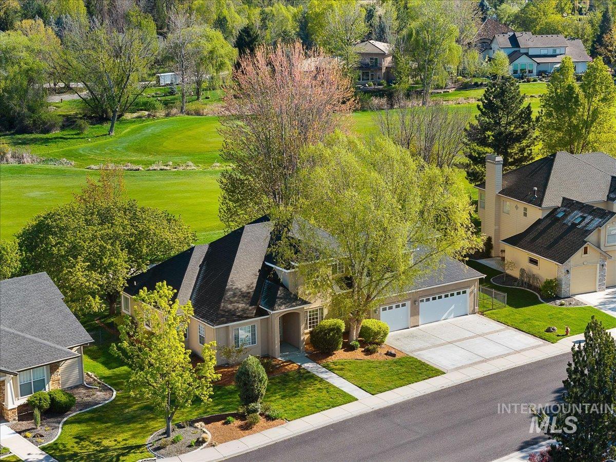 1130 W Colchester Dr, Eagle, Idaho 83616, 4 Bedrooms, 2.5 Bathrooms, Residential For Sale, Price $1,050,000,MLS 98983249