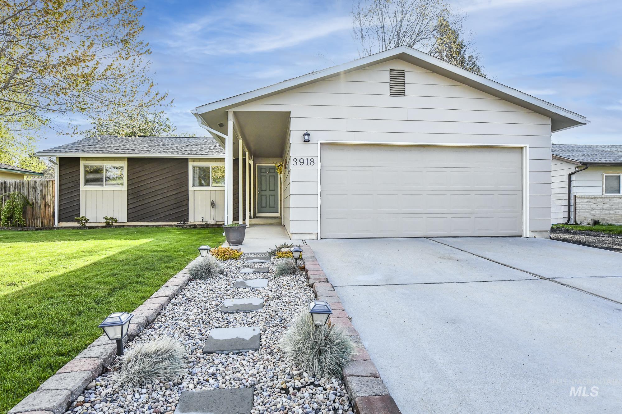 3918 S North Church Pl, Boise, Idaho 83706, 3 Bedrooms, 2 Bathrooms, Residential For Sale, Price $470,000,MLS 98983250