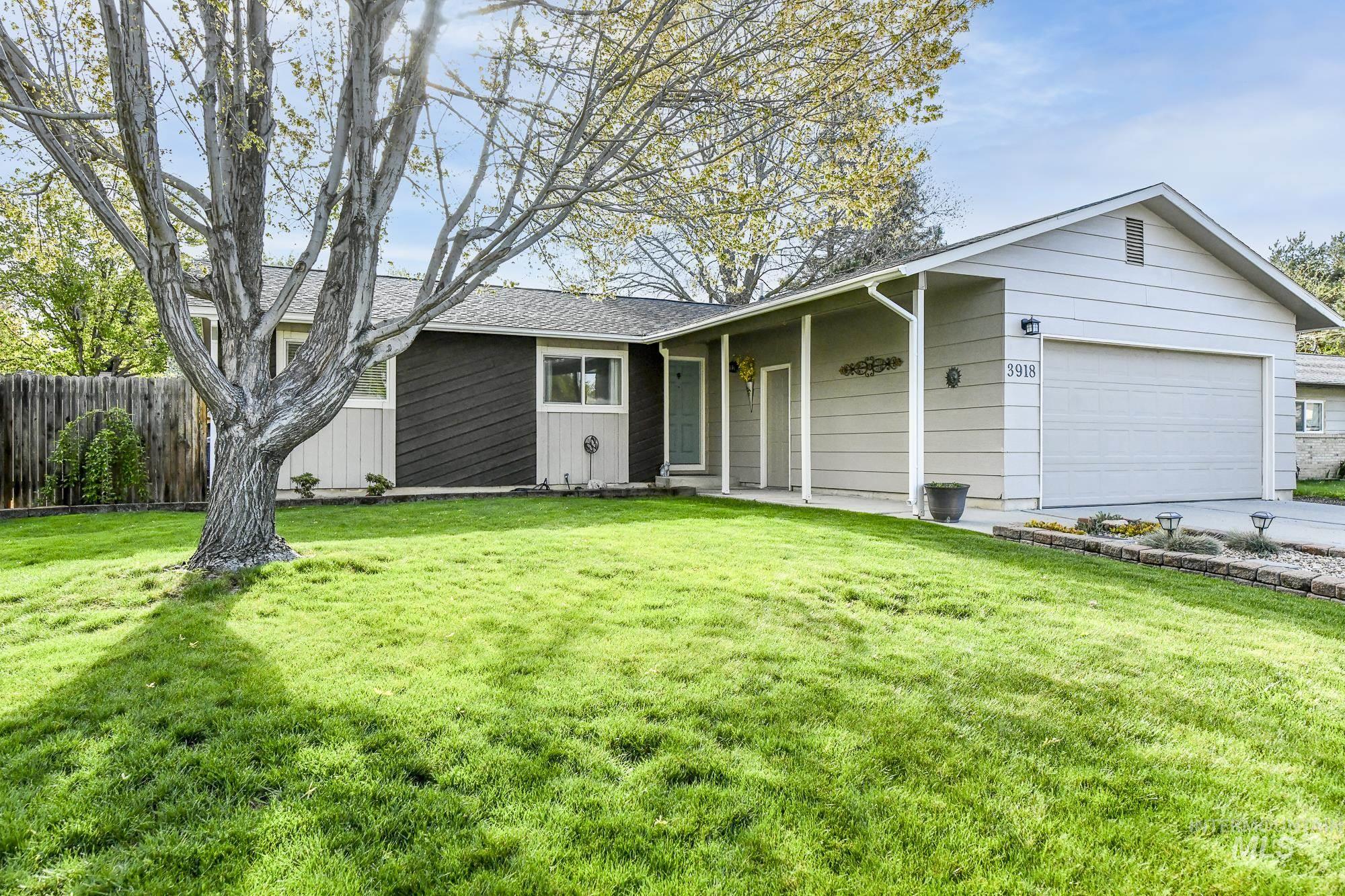 3918 S North Church Pl, Boise, Idaho 83706, 3 Bedrooms, 2 Bathrooms, Residential For Sale, Price $470,000,MLS 98983250