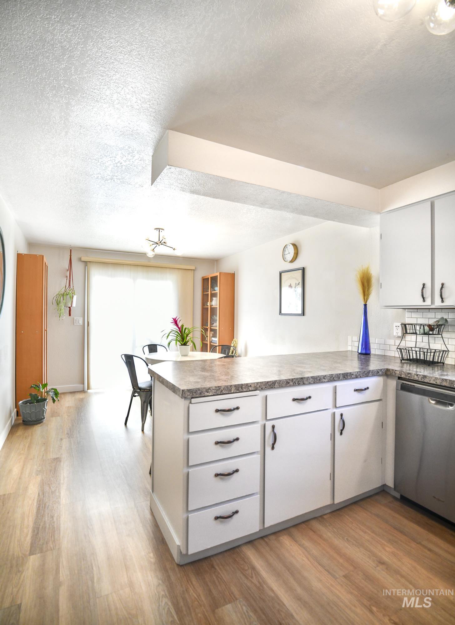 3918 S North Church Pl, Boise, Idaho 83706, 3 Bedrooms, 2 Bathrooms, Residential For Sale, Price $470,000,MLS 98983250