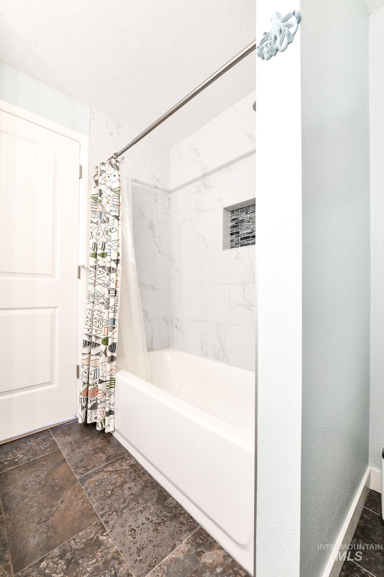 3918 S North Church Pl, Boise, Idaho 83706, 3 Bedrooms, 2 Bathrooms, Residential For Sale, Price $470,000,MLS 98983250