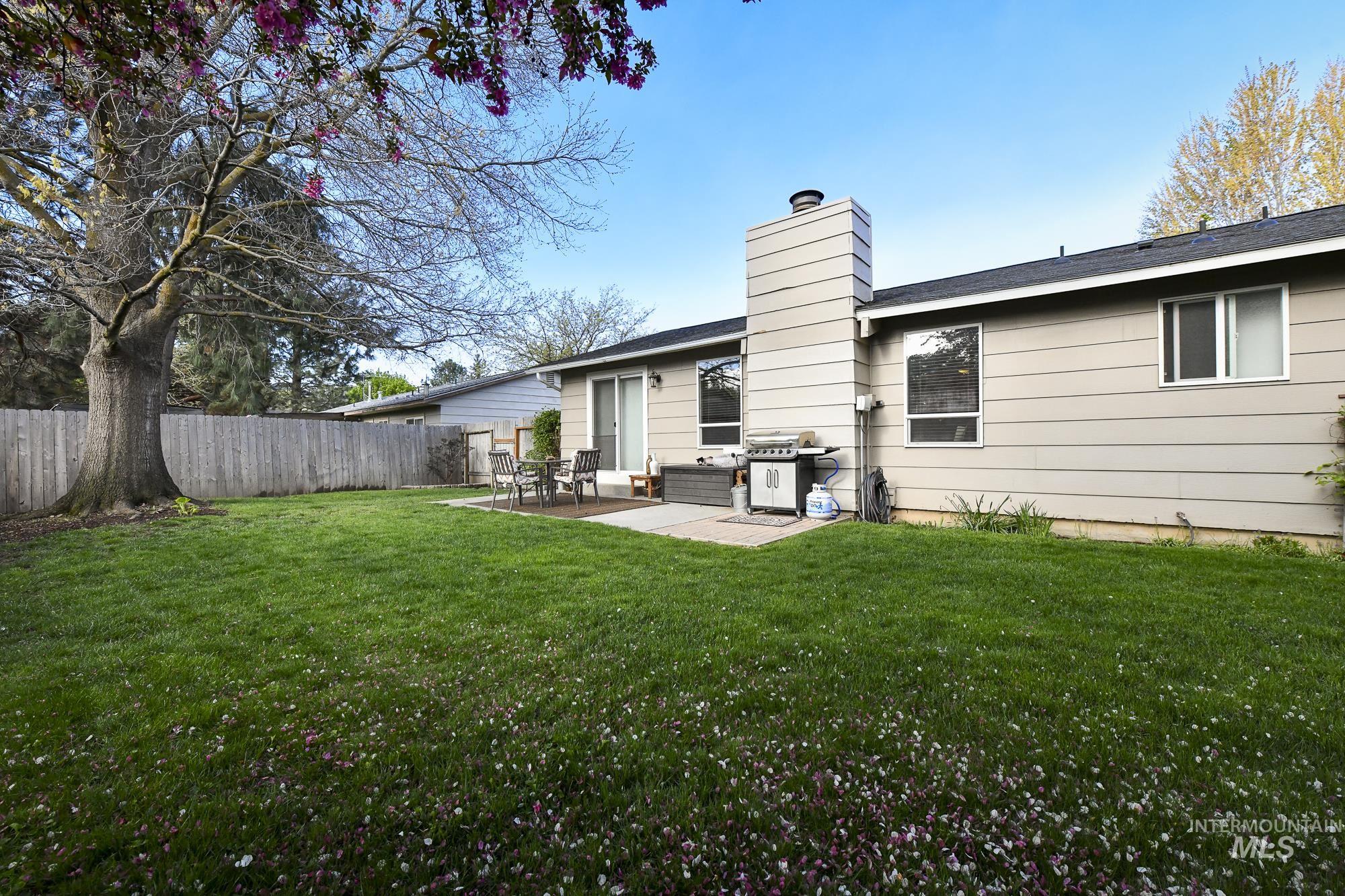 3918 S North Church Pl, Boise, Idaho 83706, 3 Bedrooms, 2 Bathrooms, Residential For Sale, Price $470,000,MLS 98983250