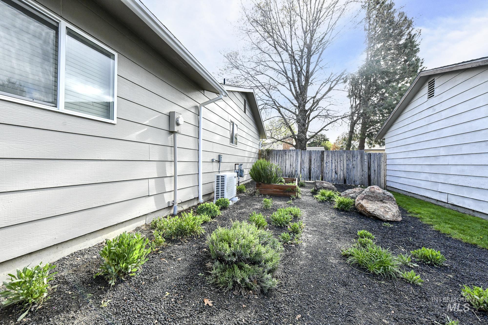 3918 S North Church Pl, Boise, Idaho 83706, 3 Bedrooms, 2 Bathrooms, Residential For Sale, Price $470,000,MLS 98983250