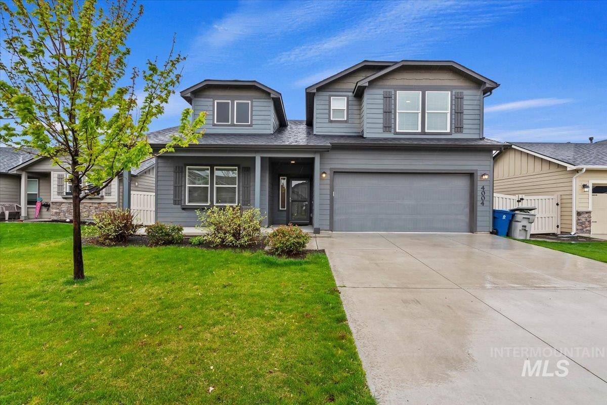 4004 Winged Dove St., Caldwell, Idaho 83605, 4 Bedrooms, 3 Bathrooms, Residential For Sale, Price $429,000,MLS 98983254