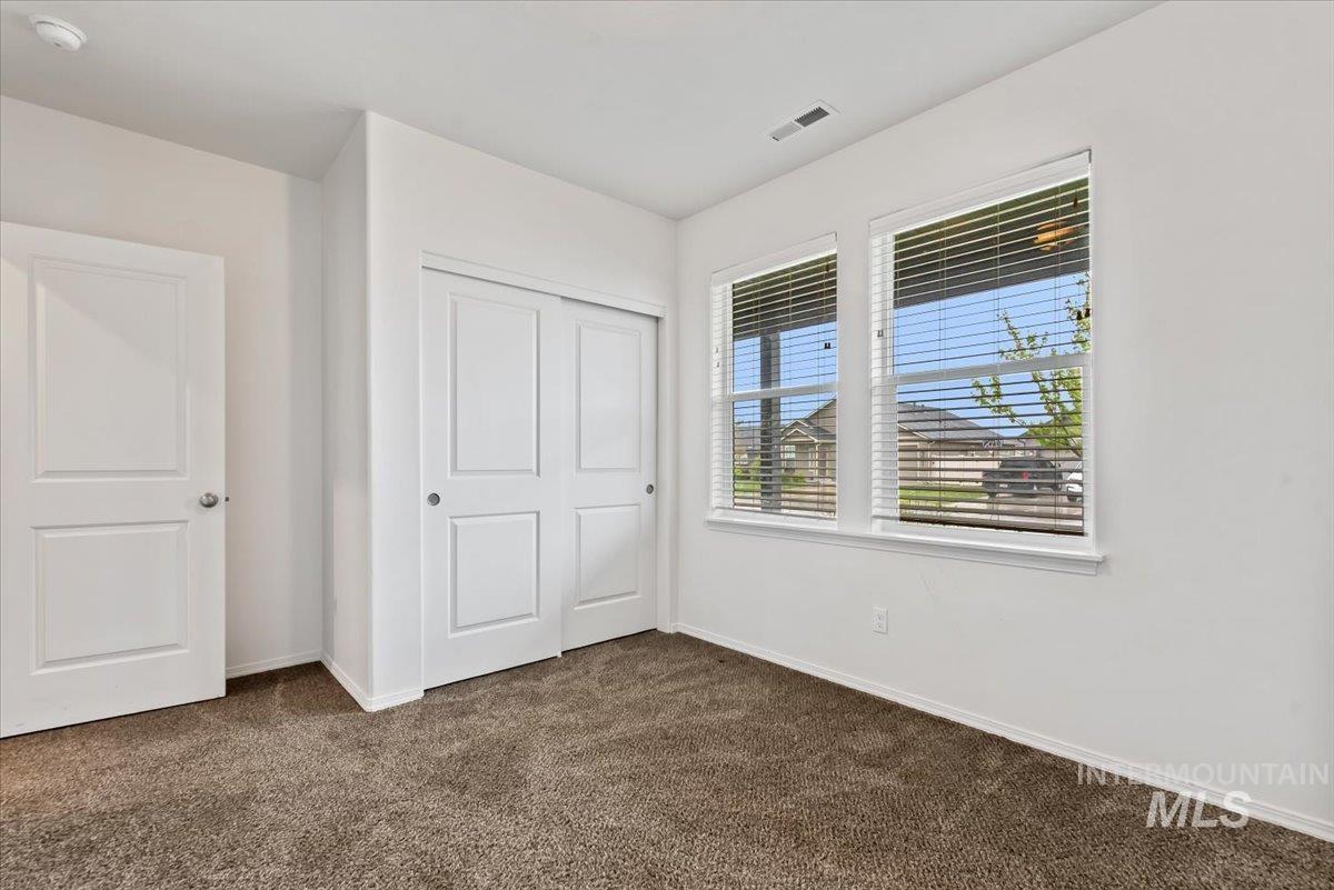 4004 Winged Dove St., Caldwell, Idaho 83605, 4 Bedrooms, 3 Bathrooms, Residential For Sale, Price $429,000,MLS 98983254