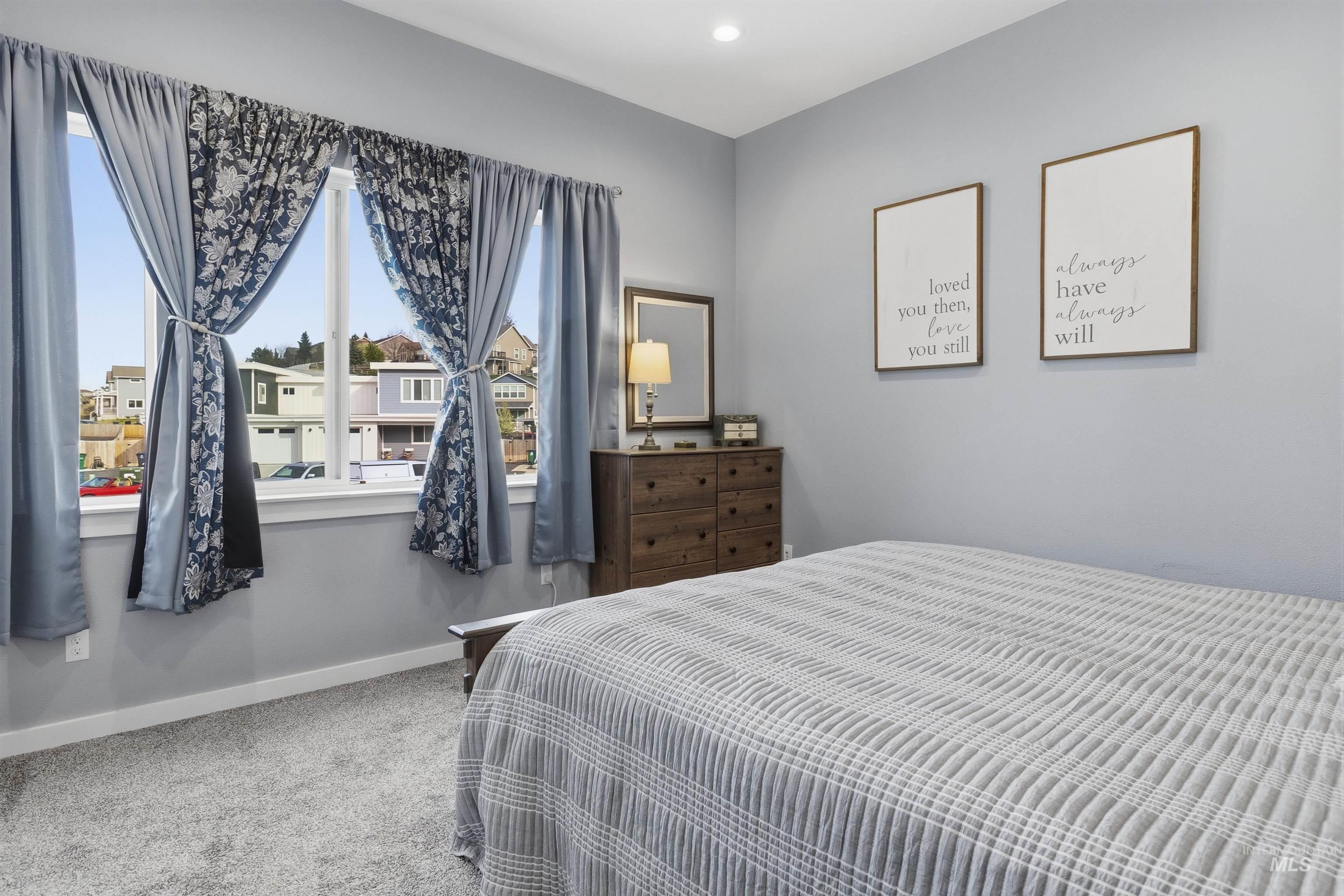 209 Wheatland Court, Moscow, Idaho 83843, 4 Bedrooms, 3 Bathrooms, Residential For Sale, Price $459,000,MLS 98983255