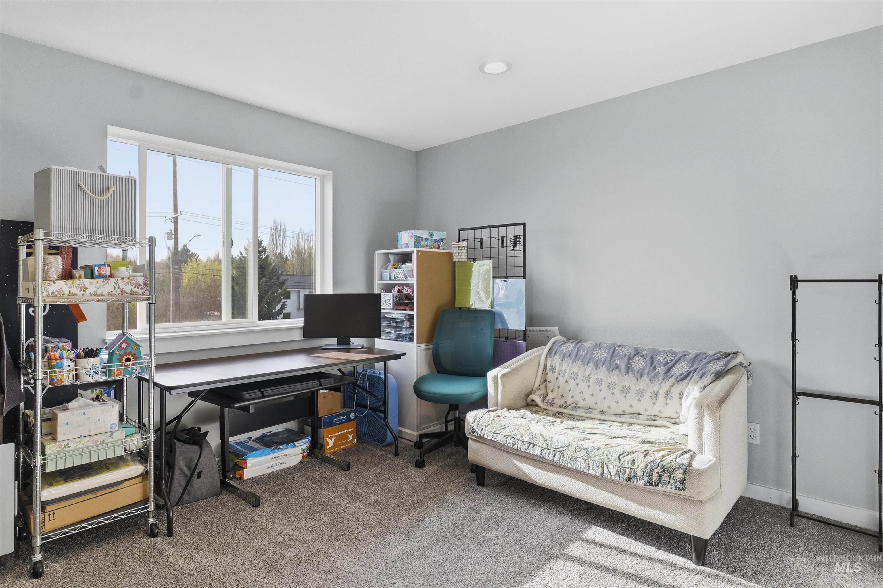 209 Wheatland Court, Moscow, Idaho 83843, 4 Bedrooms, 3 Bathrooms, Residential For Sale, Price $459,000,MLS 98983255