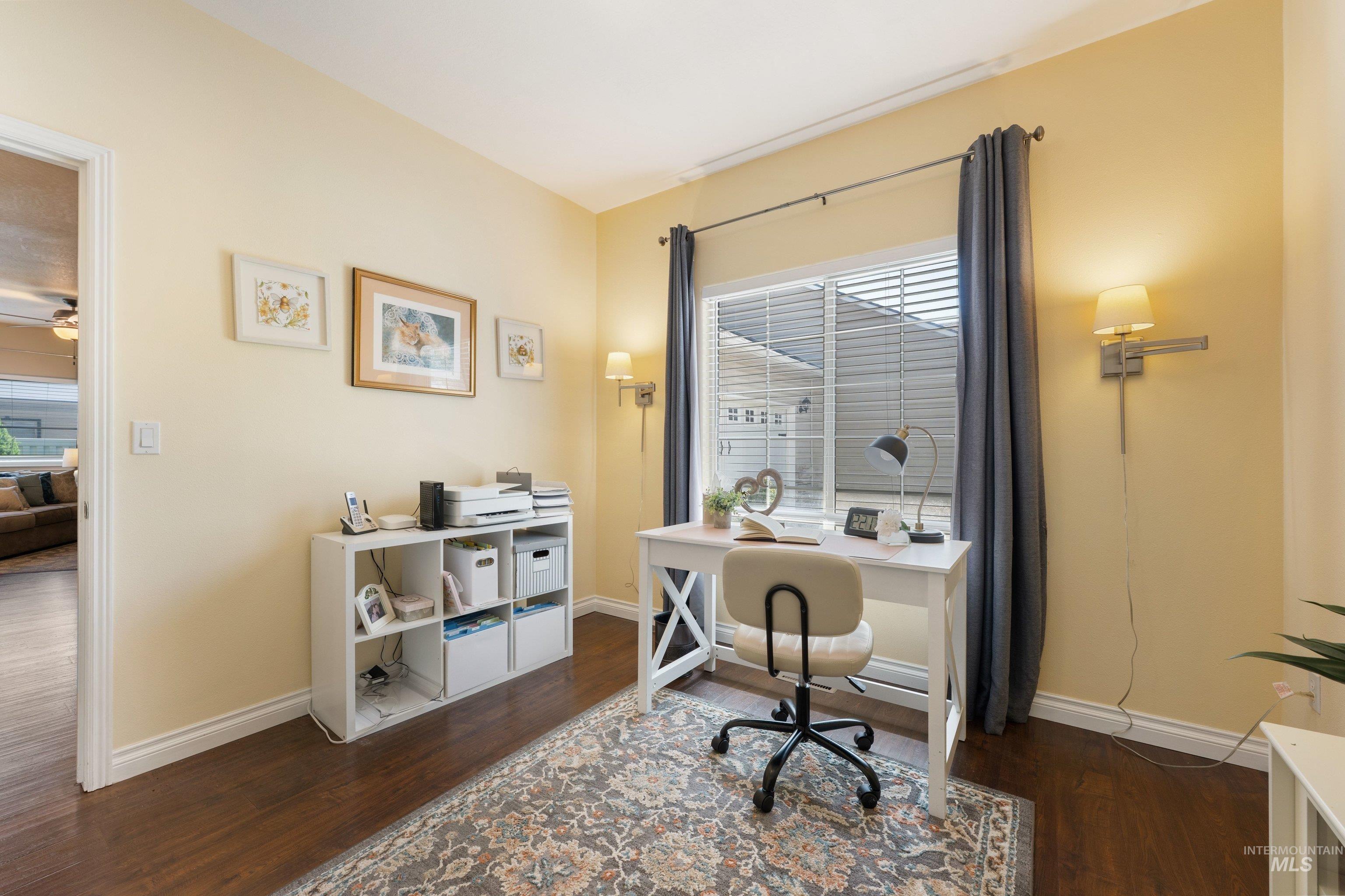 1574 N Wintertree Avenue, Meridian, Idaho 83642, 3 Bedrooms, 2 Bathrooms, Residential For Sale, Price $415,000,MLS 98983259