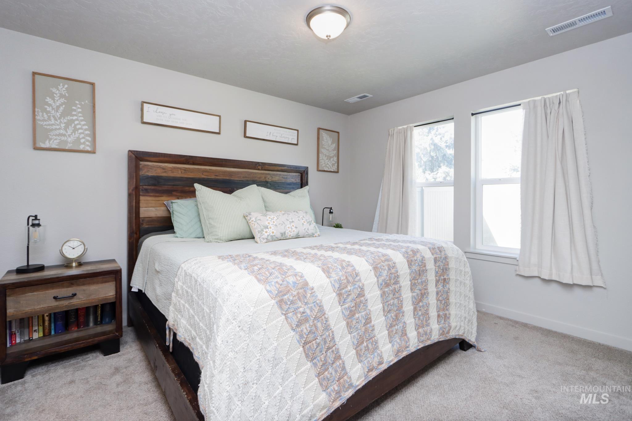 795 N Baldner Point Place, Nampa, Idaho 83651, 3 Bedrooms, 2 Bathrooms, Residential For Sale, Price $349,000,MLS 98983260